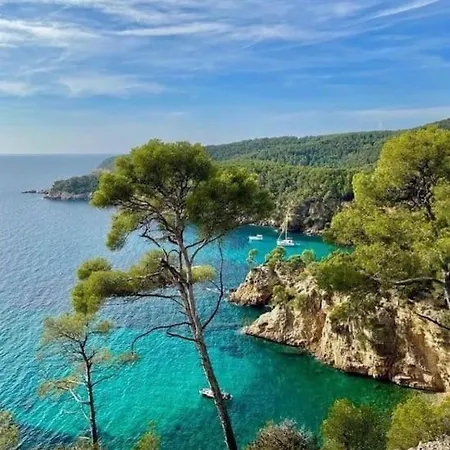 Appartement Avec Piscine Et Acces A Bandol