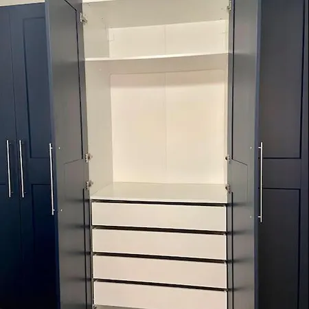 Avec Piscine Et Acces A *